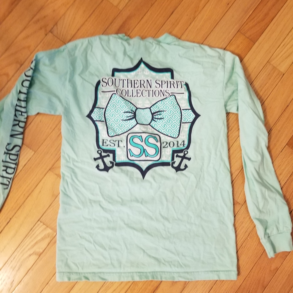 Simply southern size small longsleeve